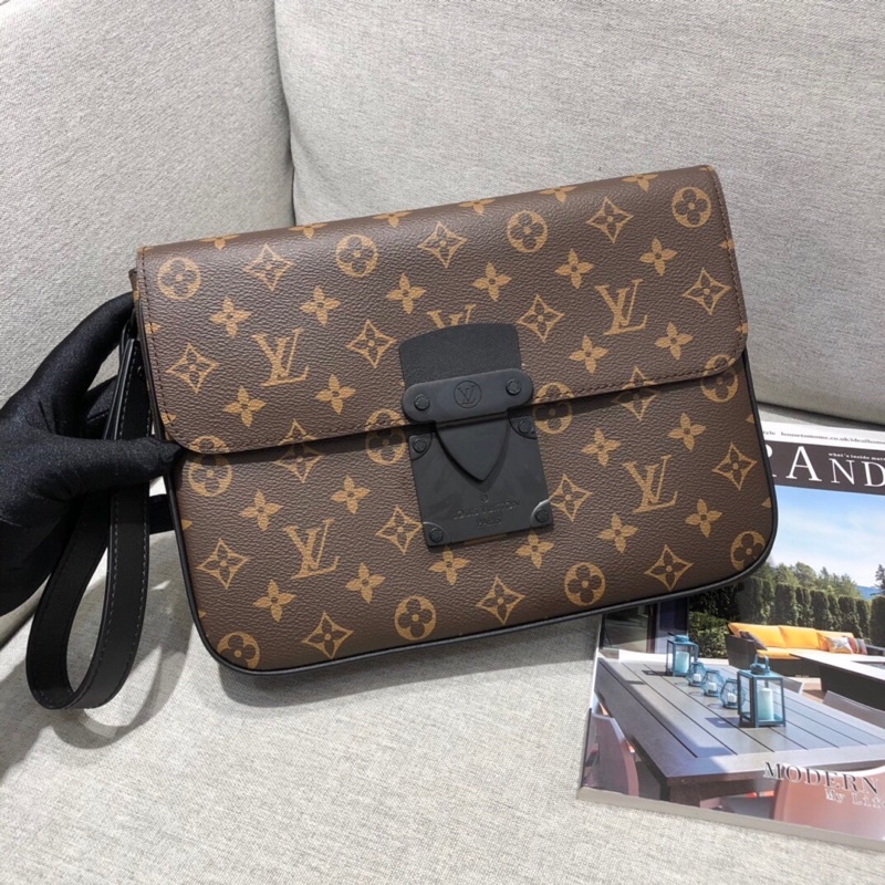 Clutch nam da thật cao cấp thương hiệu Louis Vuitton Monogram Macassar LV mẫu mới hàng vip 1-1