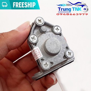 Bom xăng exciter 135-khóa xăng tự động exciter 135.