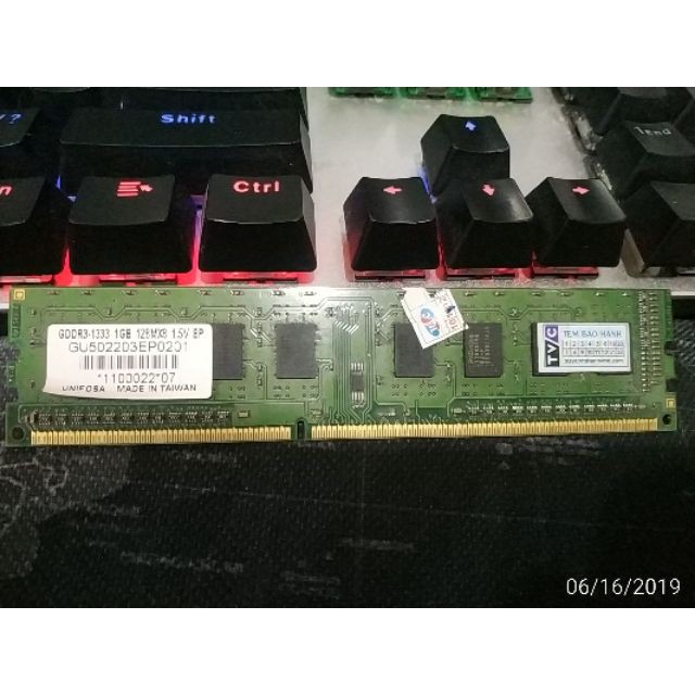 Ram UNIFOSA GDDR3-1333 1GB 128MX8 Memory