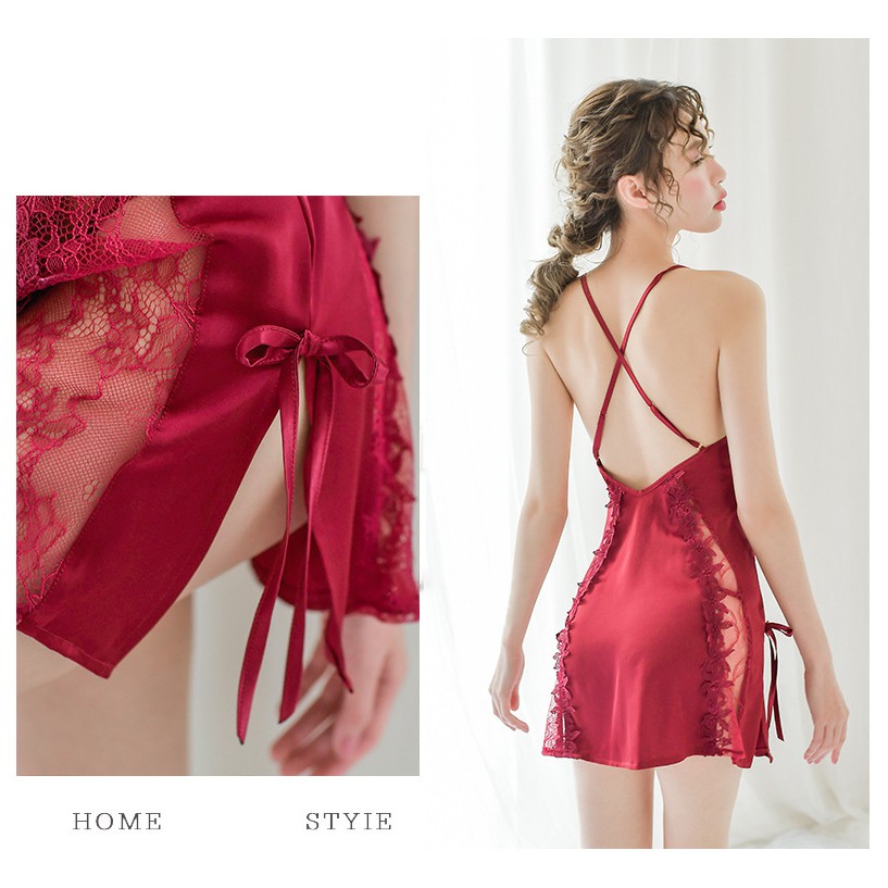 Váy Ngủ Phối Ren Hoa Chéo Hở Lưng Xinh Xắn