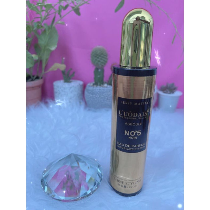 xịt dưỡng tóc No.5