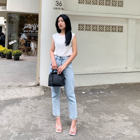 Quần Jeans Lưng Cao Nữ - Momfit Light Blue - Hashtagem ( Mã MFJ.5 )