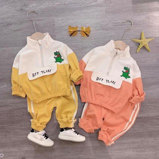 Bộ khủng long Hey túi ngực cho bé