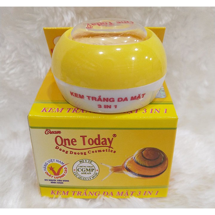 Kem trắng da 3in1 One Today.