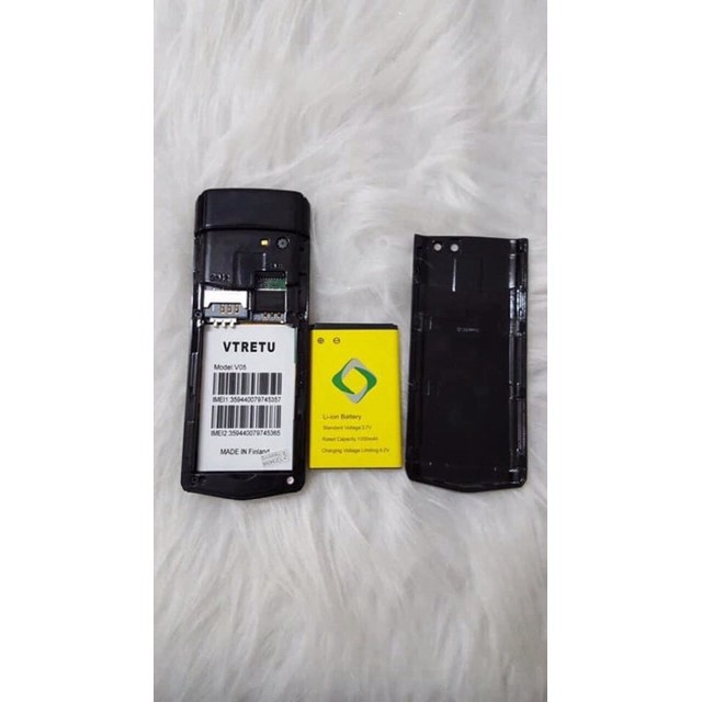 Điện Thoại Nắp Trượt Cực Đẹp VT V05 - 2 Sim-Bảo Hành 12 Tháng | BigBuy360 - bigbuy360.vn