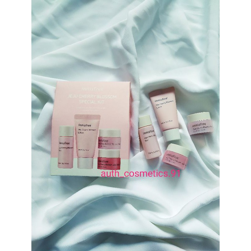 Set dưỡng da Innisfree green tea mini / Set dưỡng Innisfree Jeju Cherry Blossom mini