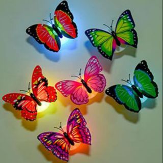 Đèn bướm trang trí dán tường