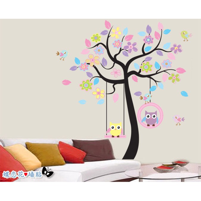 Tranh decal chim non chơi xích đu