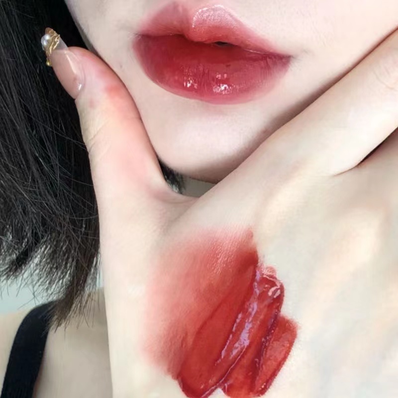 Son Môi Dạng Lỏng Dưỡng Ẩm Lâu Trôi Thời Trang
