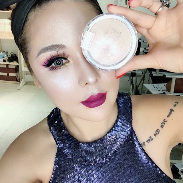 Phấn highlight bắt sáng Catrice Glow