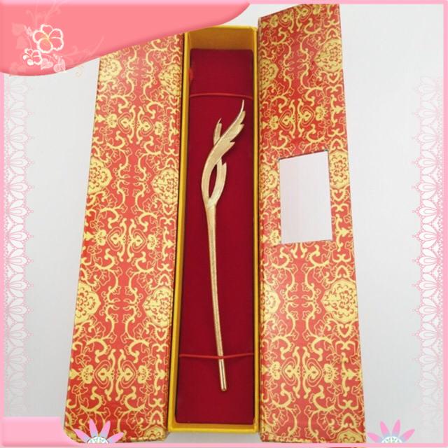 Trâm cài hoàn đế phượng linh Trong Hương mật tựa khói sương