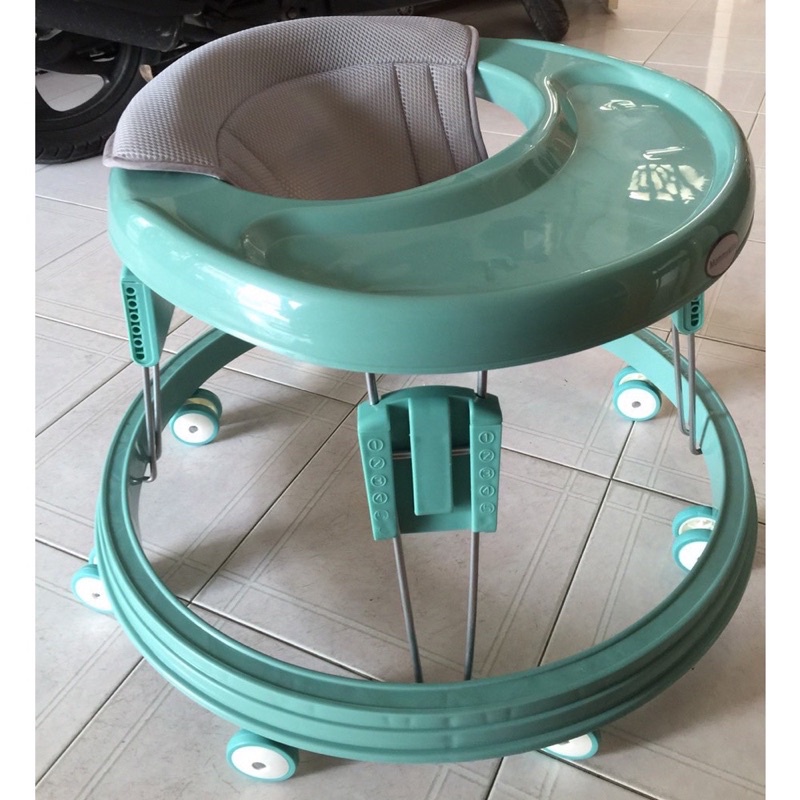 [HCM-GIÁ RẺ] Xe tập đi cho bé TOMOROW SKY, có hoả tốc.