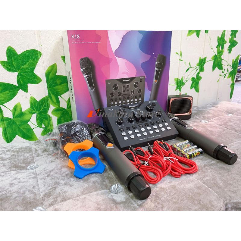 Mixer ZANSONG K18 – Mixer Kiêm Soundcard Cùng 2 Micro Karaoke Thu Âm Chuyên Nghiệp