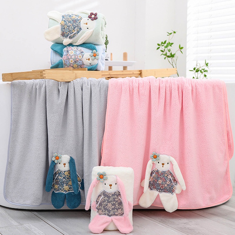 Bộ 2 Khăn Tắm Mềm Mại Bằng Lông Cừu San Hô Quấn Em Bé Sơ Sinh