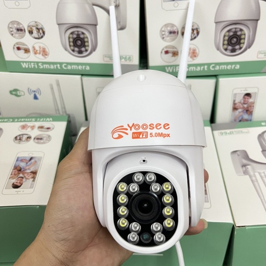 Camera PTZ Yoosee D16A 16 led, 2Mp - 1080p FullHD, trong nhà, ngoài trời (IP wifi Có cổng lan, Logo 5.0)