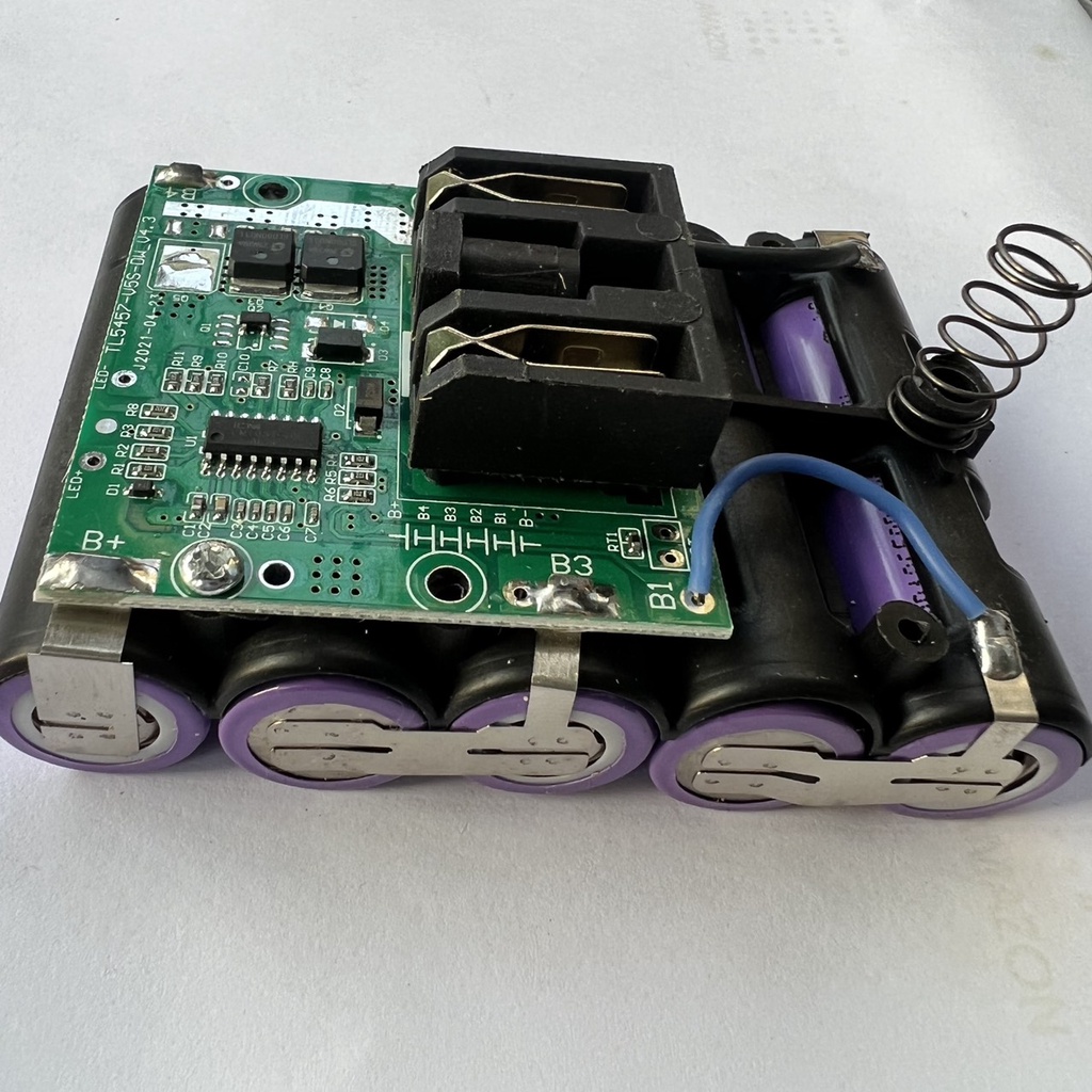 Kẽm Hàn Pin 5 cell 18650