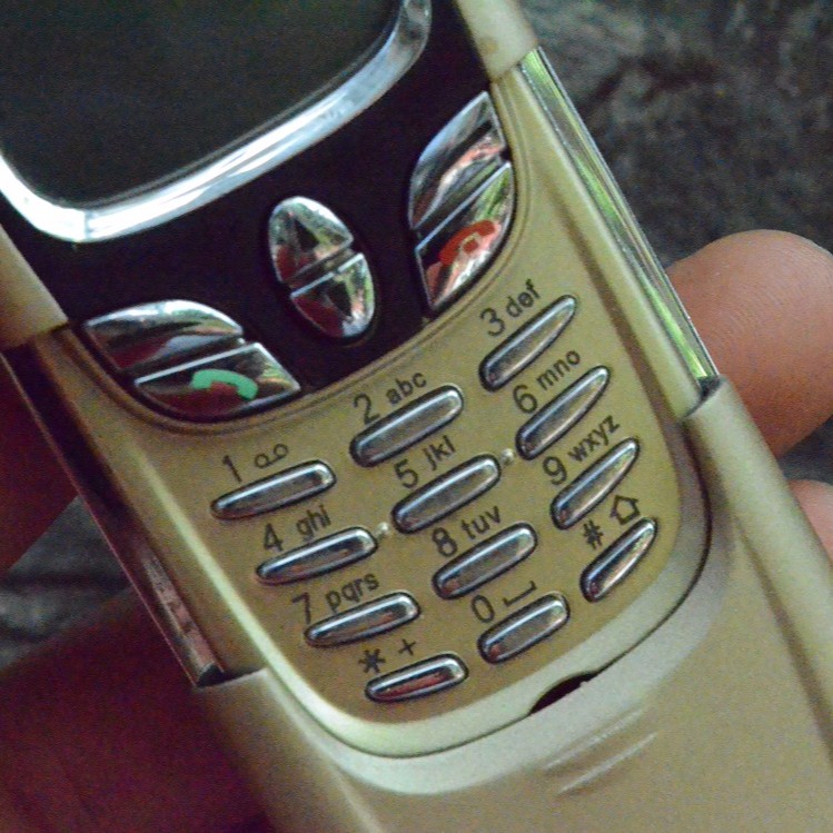 [Mã ELMS5 giảm 7% đơn 300K] Điện thoại Nokia 8850 Chính Hãng Vỏ Nhôm | BigBuy360 - bigbuy360.vn