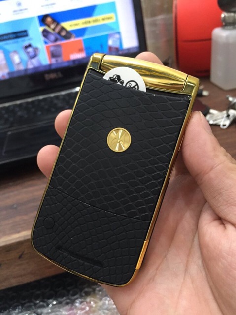 Điện Thoại Motorola V8 Luxury Edition