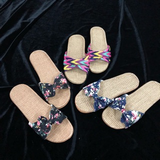 Dép cói quai hoa thổ cẩm