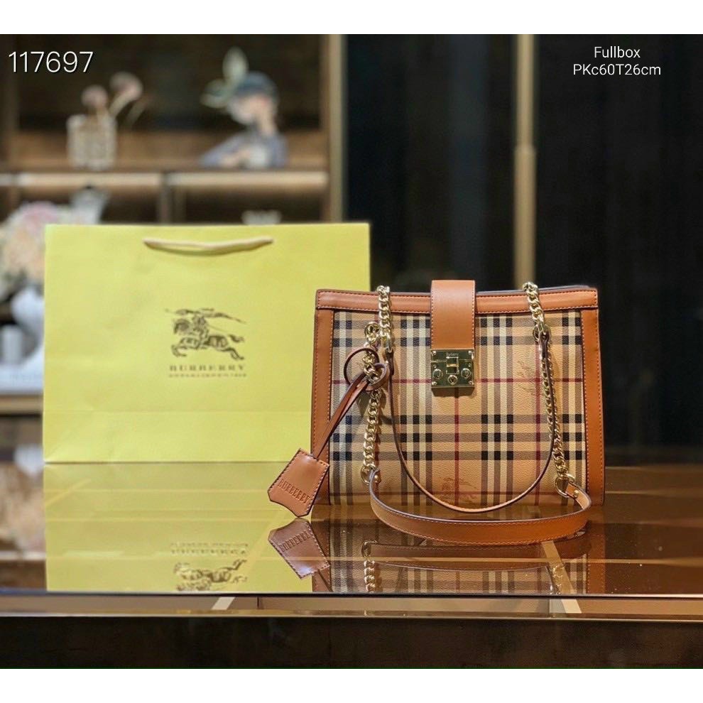 Túi Burberry size 26cm fullbox