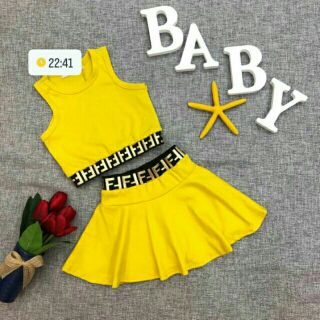 Set váy bé gái 2 màu vàng và đỏ giá #120-130k
