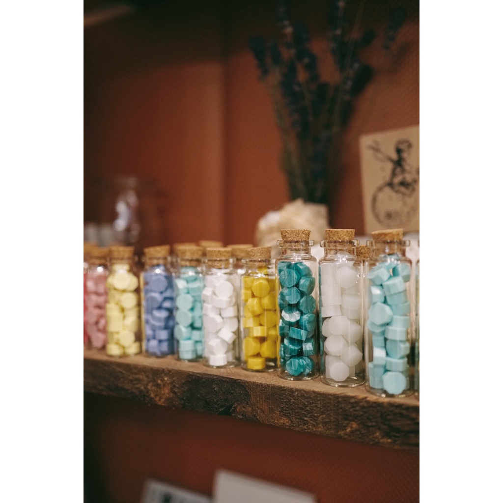 Sáp con dấu niêm phong - dạng viên và hũ thủy tinh