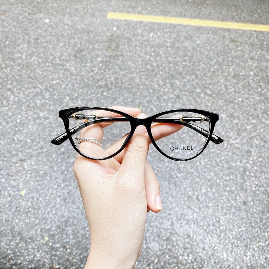 GỌNG KÍNH MẮT MÈO CHANH XẢ CHO HỘI CHỊ EM | BigBuy360 - bigbuy360.vn