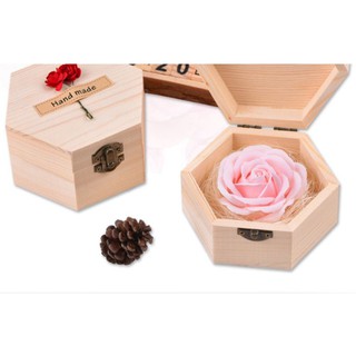 Bộ Quà Tặng Sáp Hoa Thơm Hộp Gỗ + Thiệp Hoa Khô