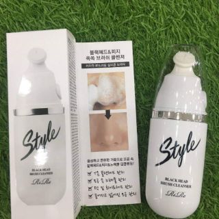 Cọ tẩy mụn đa năng rire style black head brush cleanser