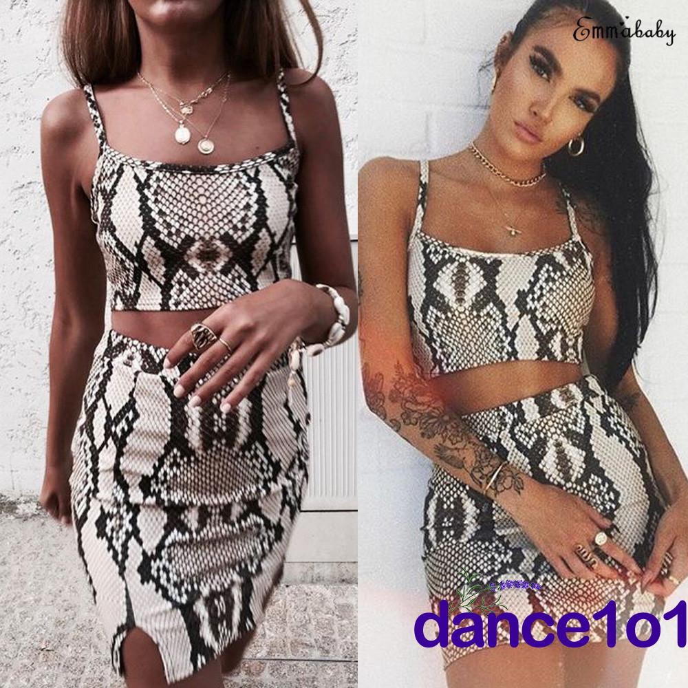 Set áo croptop + Chân váy thời trang nữ tính