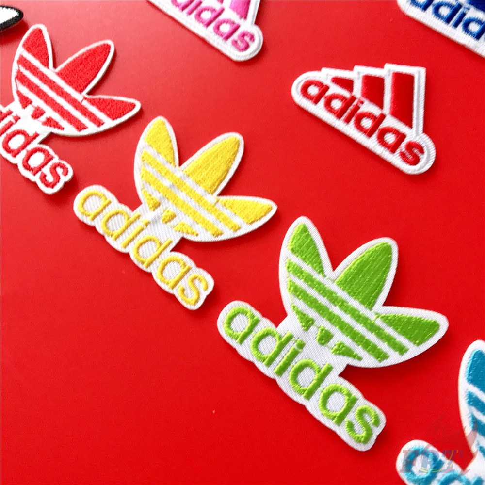 Miếng dán nhiệt in logo Adidas thời trang DIY