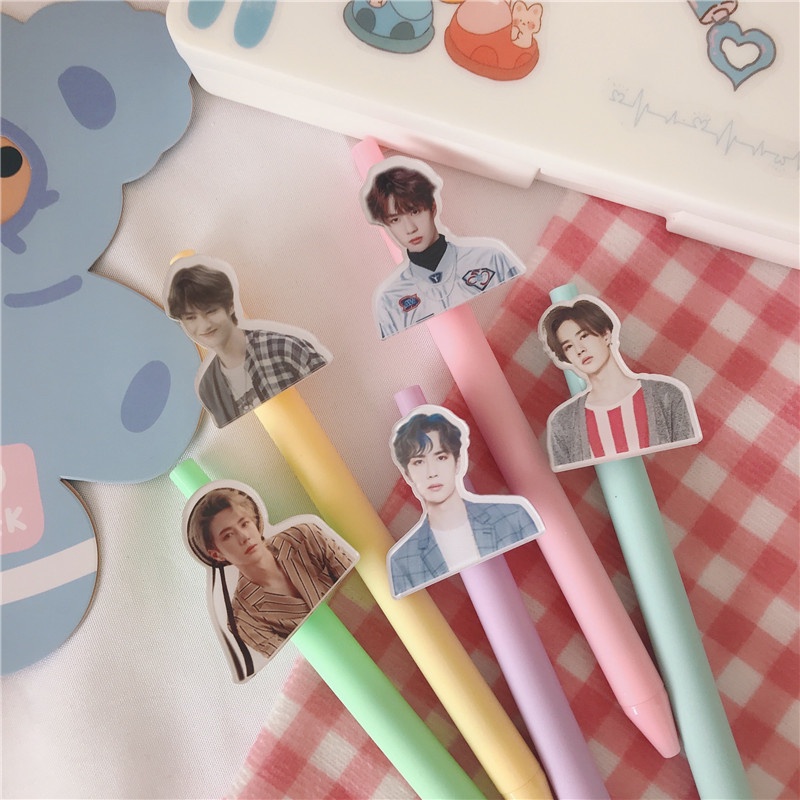 Bút bi Wang Yibo màu đen 0.5MM