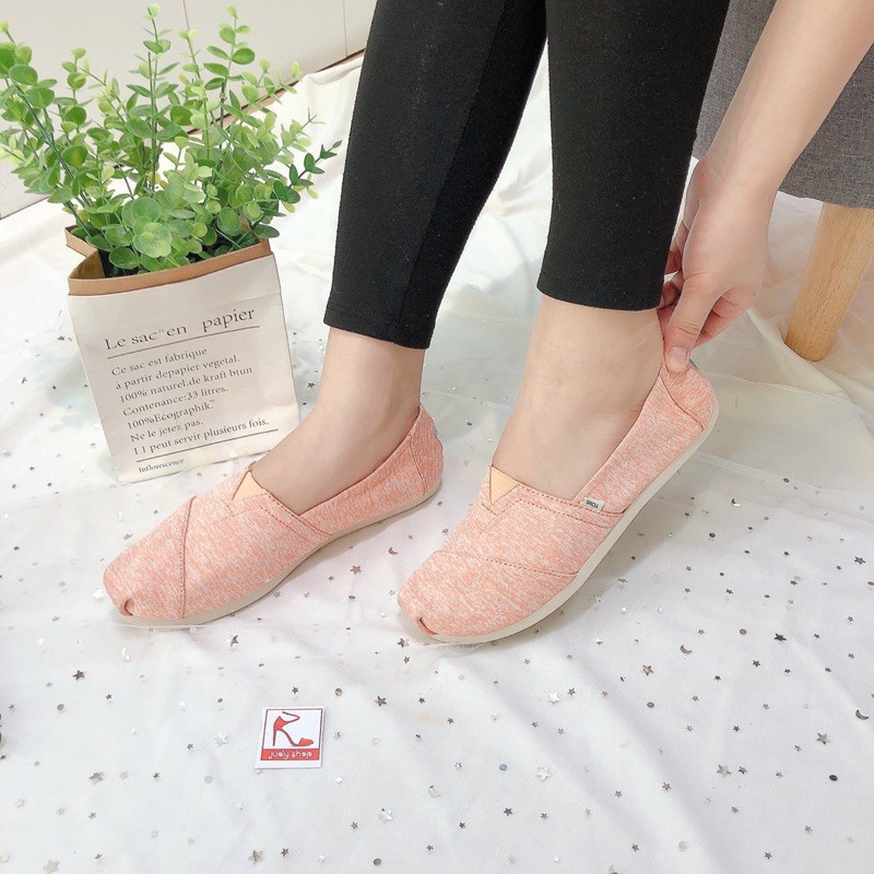 GIÀY SLIP ON TOMS NỮ XUẤT XỊN CHẤT LIỆU CANVAS HOẠ TIẾT SIÊU CUTE ĐẾ SU SIÊU NHẸ SIÊU ÊM