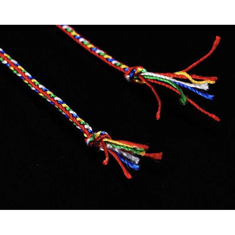 Chỉ ngũ sắc viền đỏ (cuộn 90m)