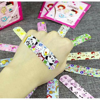 Hộp 120 miếng băng gâu hoạt hình kute