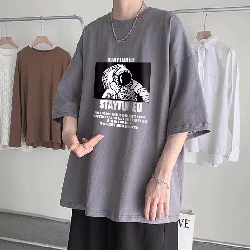 【M-8XL】Áo Thun Dáng Rộng In Hình Phi Hành Gia Phong Cách Hip Hop Thời Trang Mùa Hè Hàng Mới Dành Cho Nam Sinh