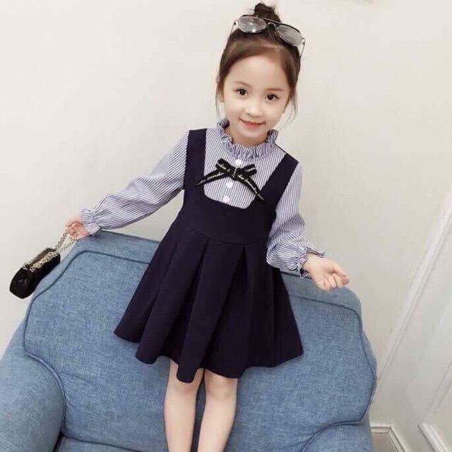 Váy tiểu thư
