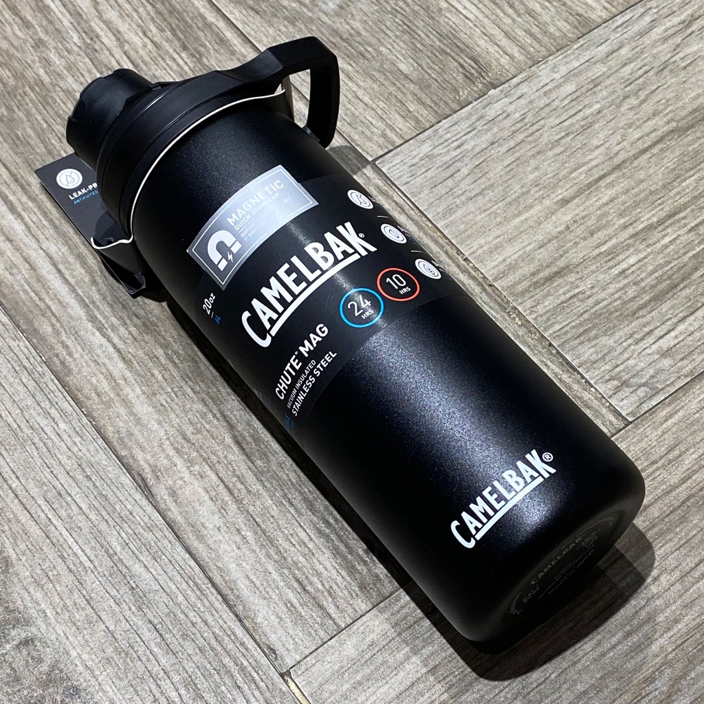 Bình Nước Giữ Nhiệt Thép Chống Gỉ CAMELBAK CHUTE® SST 20OZ (600ML) – ĐEN