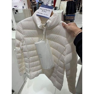 áo khoác lông vũ siêu nhẹ nữ Uniqlo dòng ultra light down