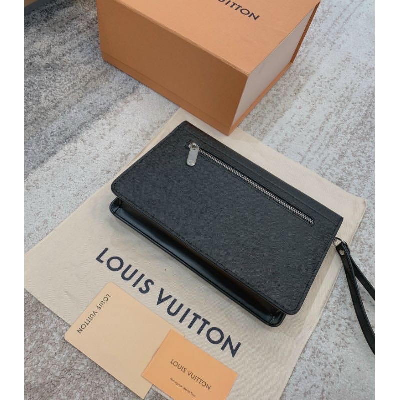 clutch LV Thames fullbox hàng cao cấp