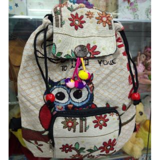 Ba lô thổ cẩm loạ 1 có bông chuông.