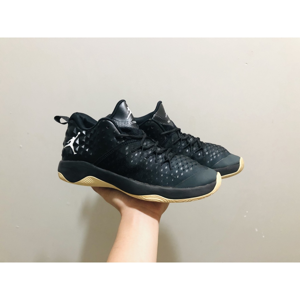 Giày Bóng Rổ Real 2Hand Jordan Extra Fly Black - Size 42.5