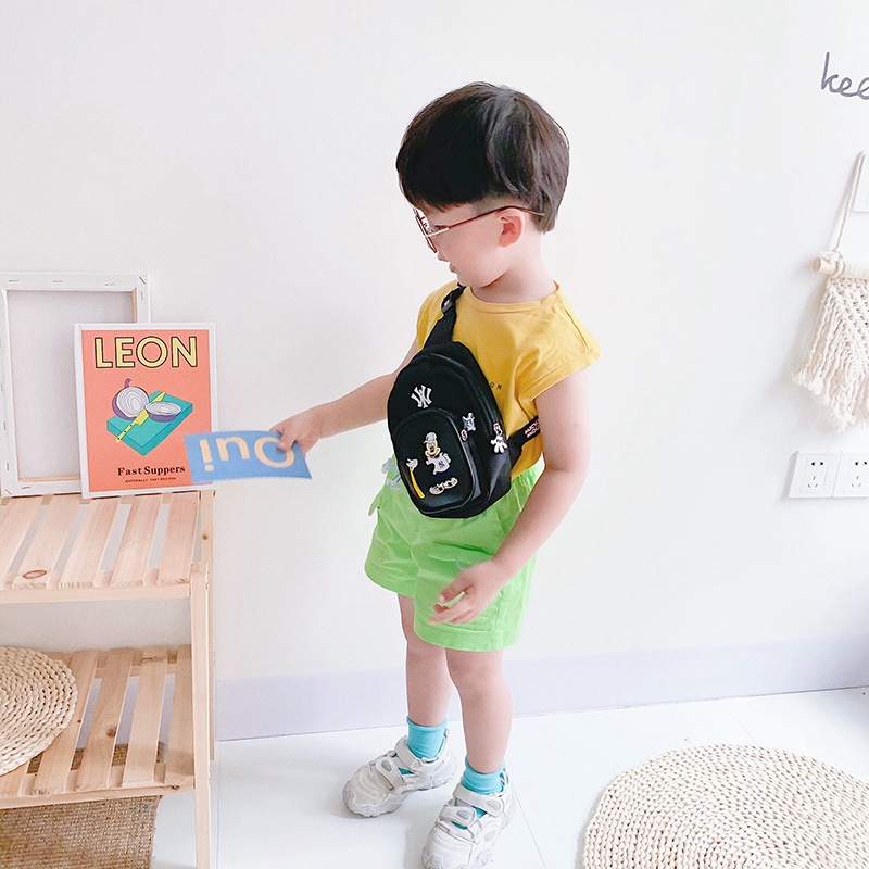 Túi đeo chéo phong cách cá tính dành cho bé