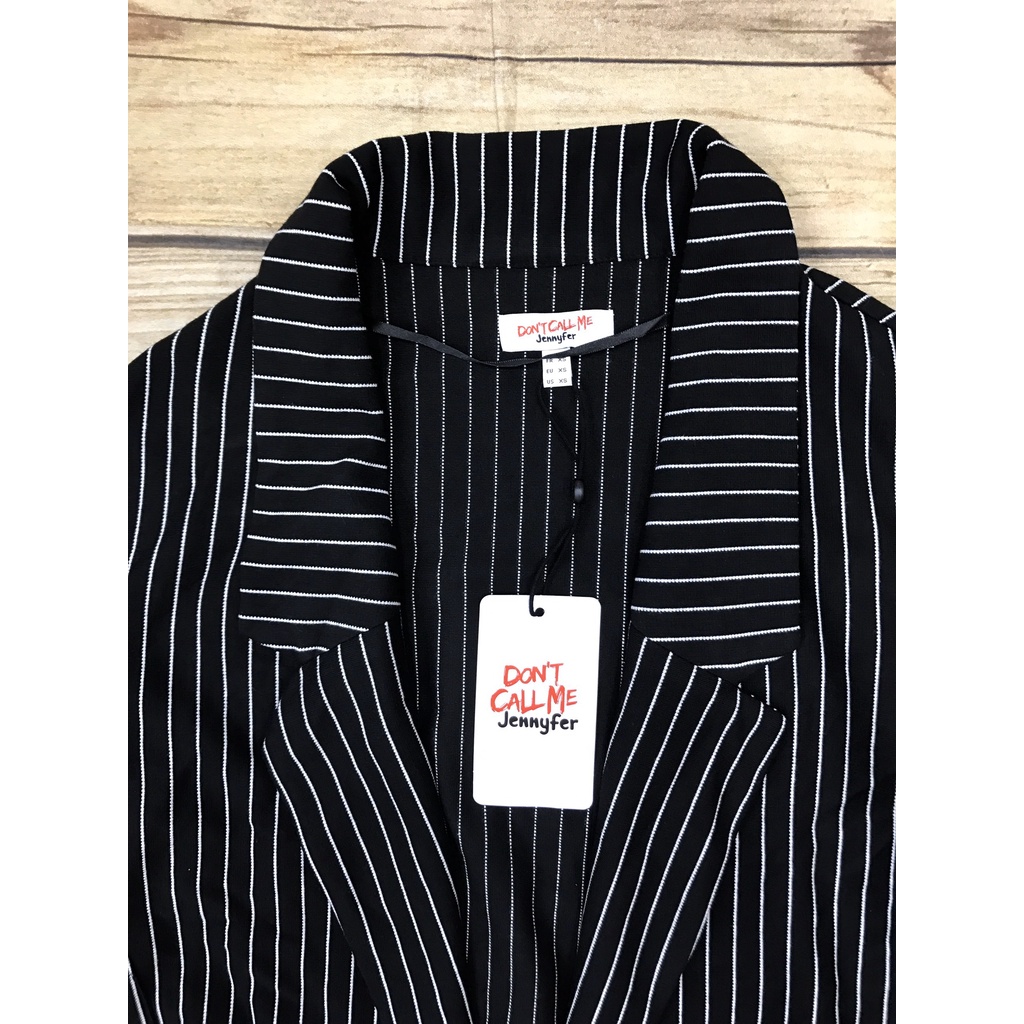 Áo Khoác Vest Blazer Sọc DON'T CALL ME JENNYFER Thời Trang- Cá Tính- Chuẩn Đẹp (Đen/ Xám) | BigBuy360 - bigbuy360.vn