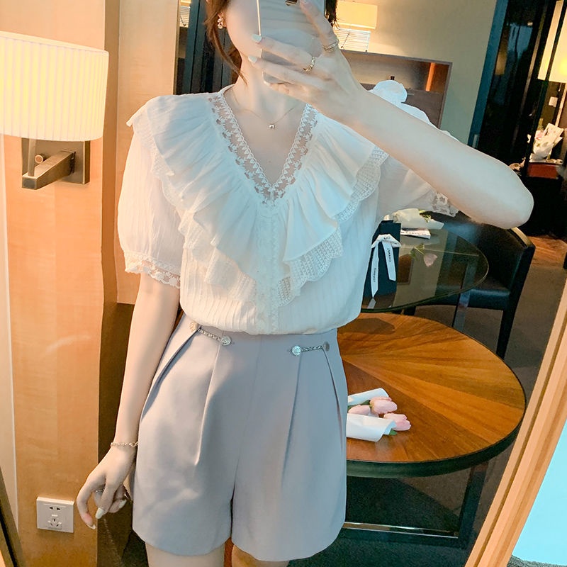 Áo Sơ Mi Ngắn Tay Cổ Chữ v Phối Ren Xinh Xắn Thời Trang 164158 Áo Sơ Mi Phối Bèo Dáng Ôm Phong Cách Hàn Quốc Dễ Phối Đồ Thời Trang