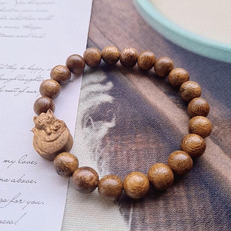 Vòng Tay Trầm Tốc 8ly Mix Chamr Hồ Ly Ôm Sen - N322