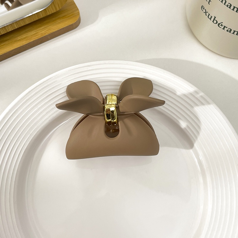 Kẹp Tóc Hình Cá Mập Đính Nơ Lưng Chất Lượng Cao Cho Nữ