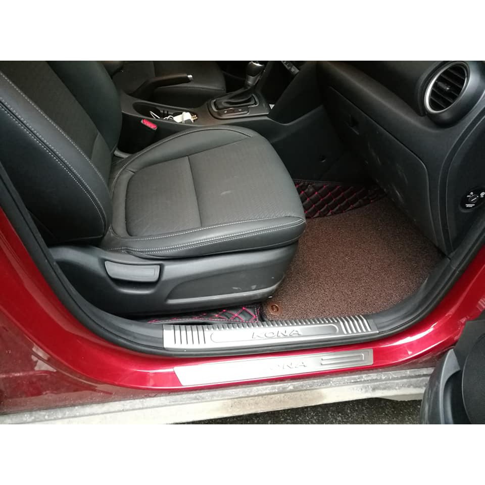 ỐP BẬC NGOÀI HYUNDAI KONA INOX