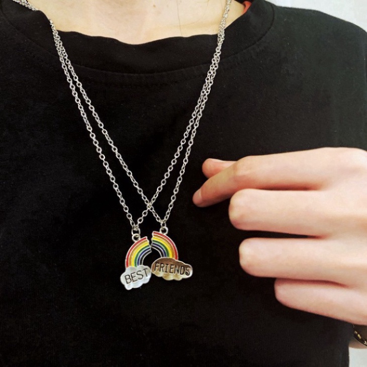 Dây chuyền mắt xích màu bạc mặt cầu vồng chữ Best/Friend sành điệu cho bạn thân DC84