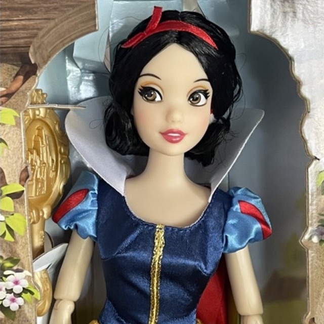 Thanh lí búp bê disney bạch tuyết chính hãng như ảnh chụp